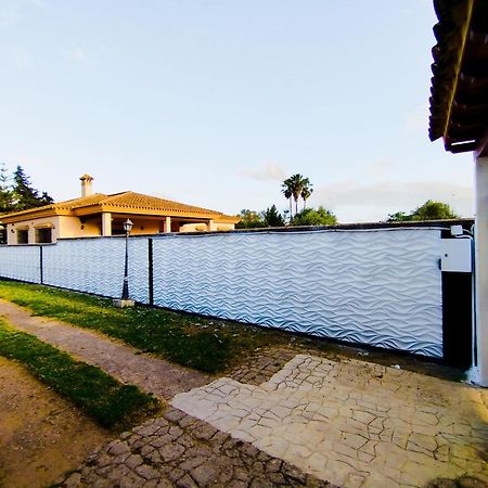 Hostal The Magic House El Puerto de Santa María Exterior foto